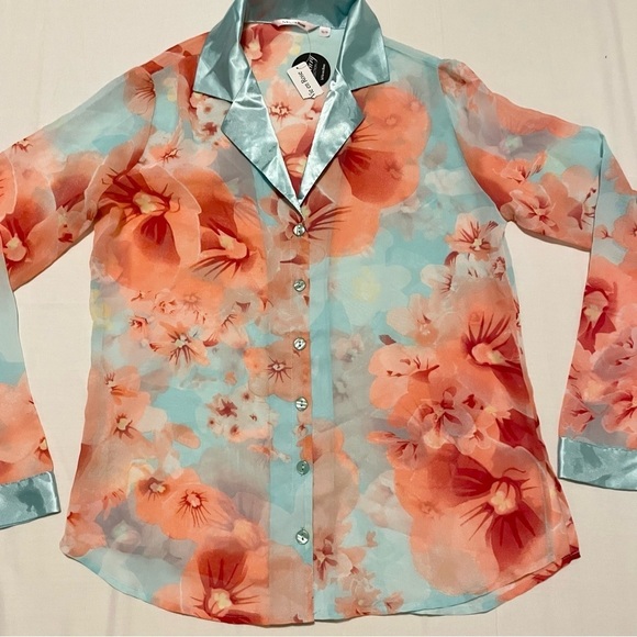La Vie En Rose Floral Satin Button-Up Blouse Size XS - Picture 16 of 16